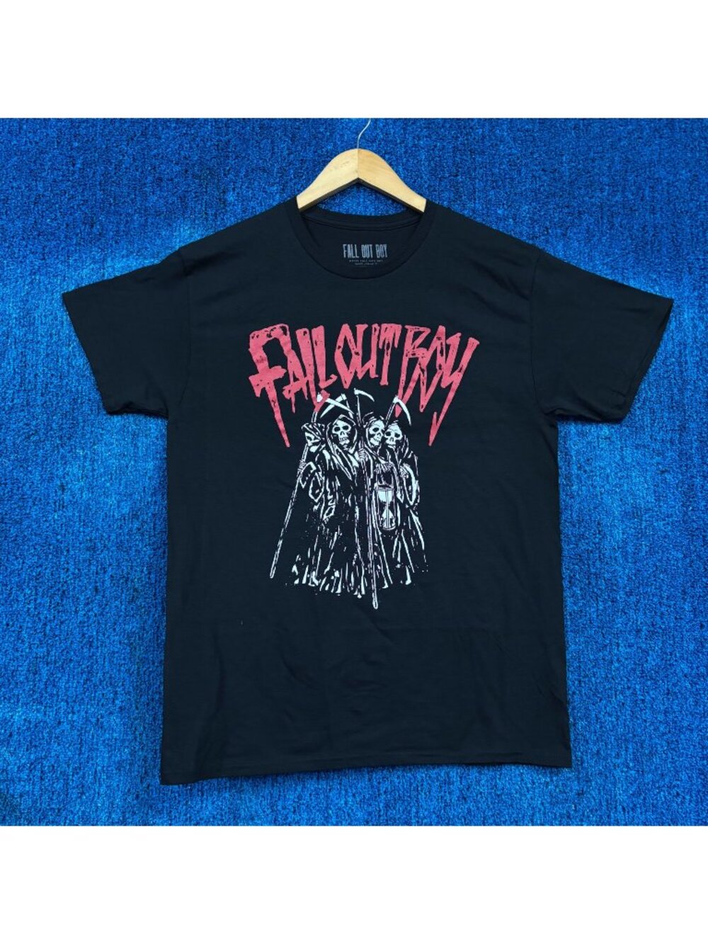Fall Out Boy “Self Titled” Graphic T-Shirt Size Medium